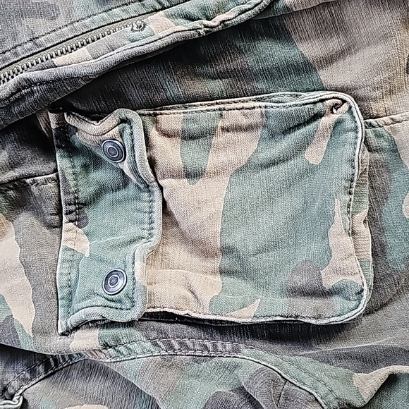 FREE PEOPLE Seize The Day Green Camo Utility Jacket Small - Picture 6 of 9